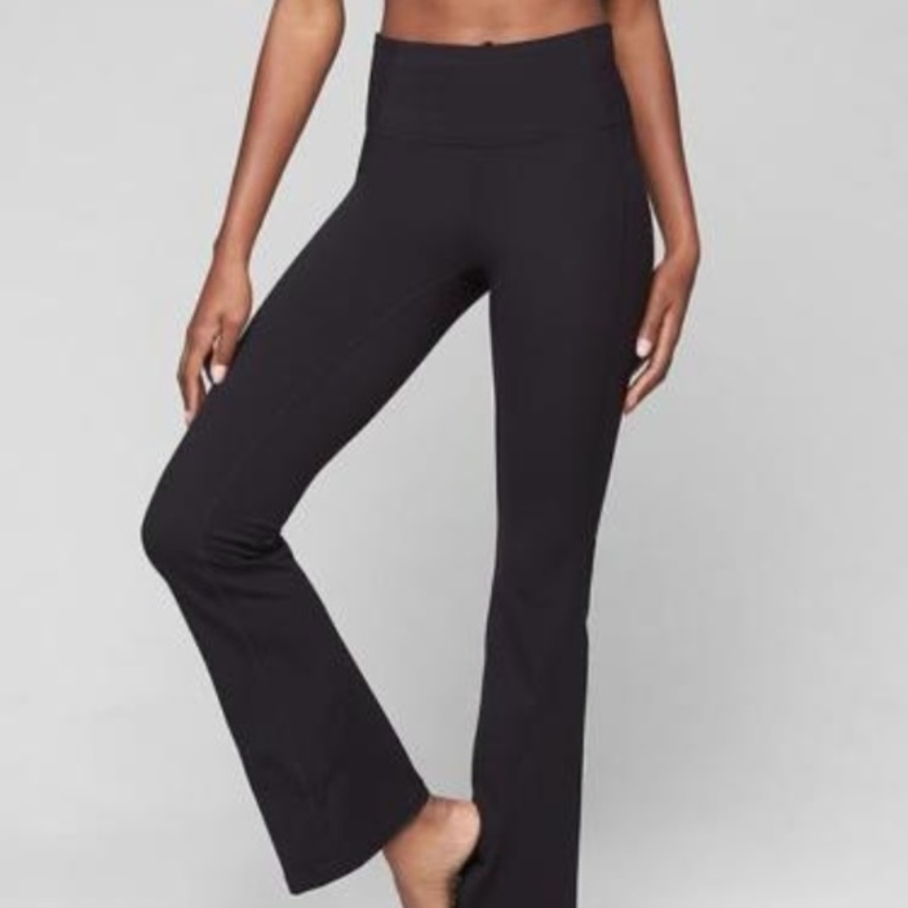 Athleta Salutation Pants size XXS Black